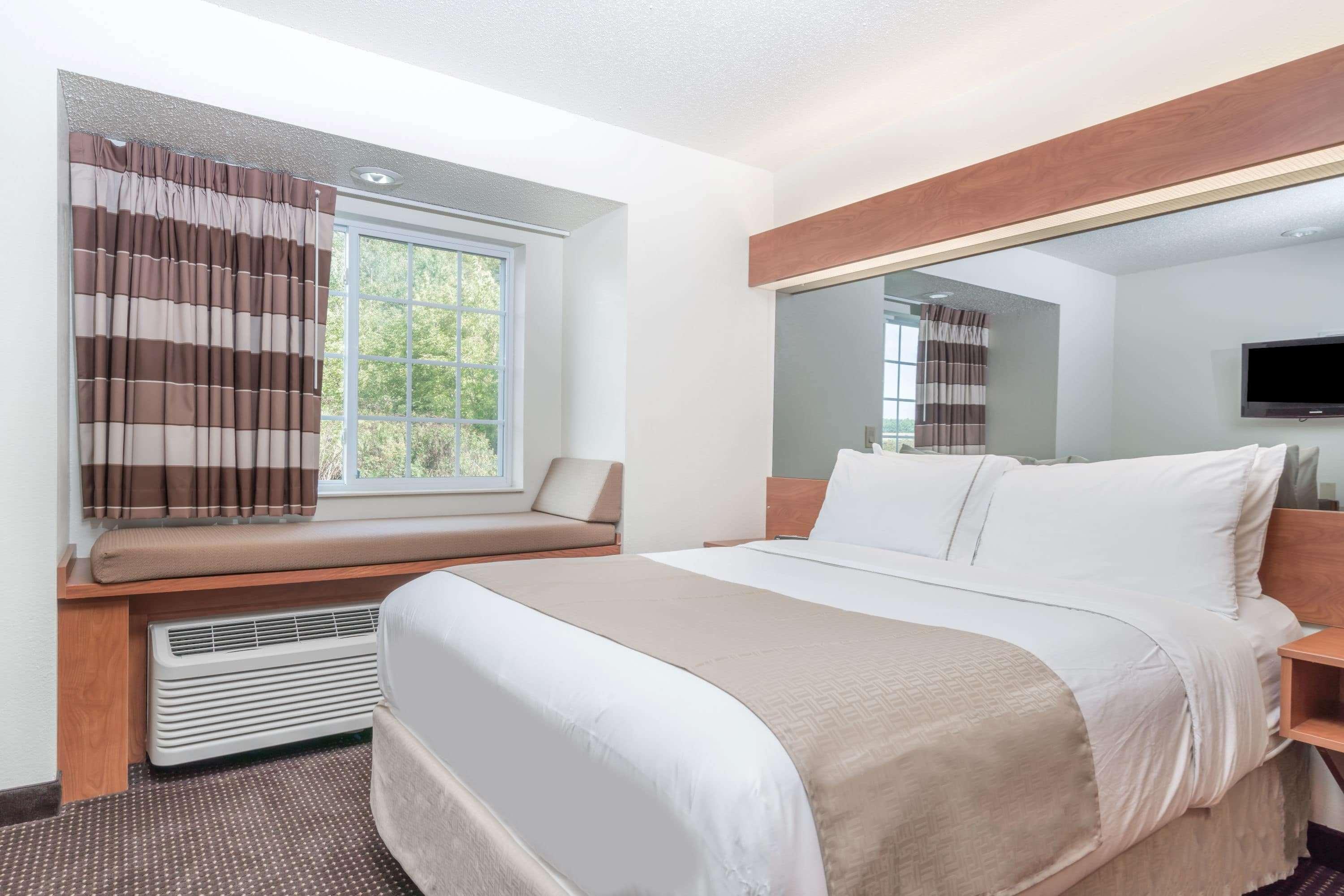 Microtel Inn & Suites By Wyndham Rice Lake Exteriér fotografie