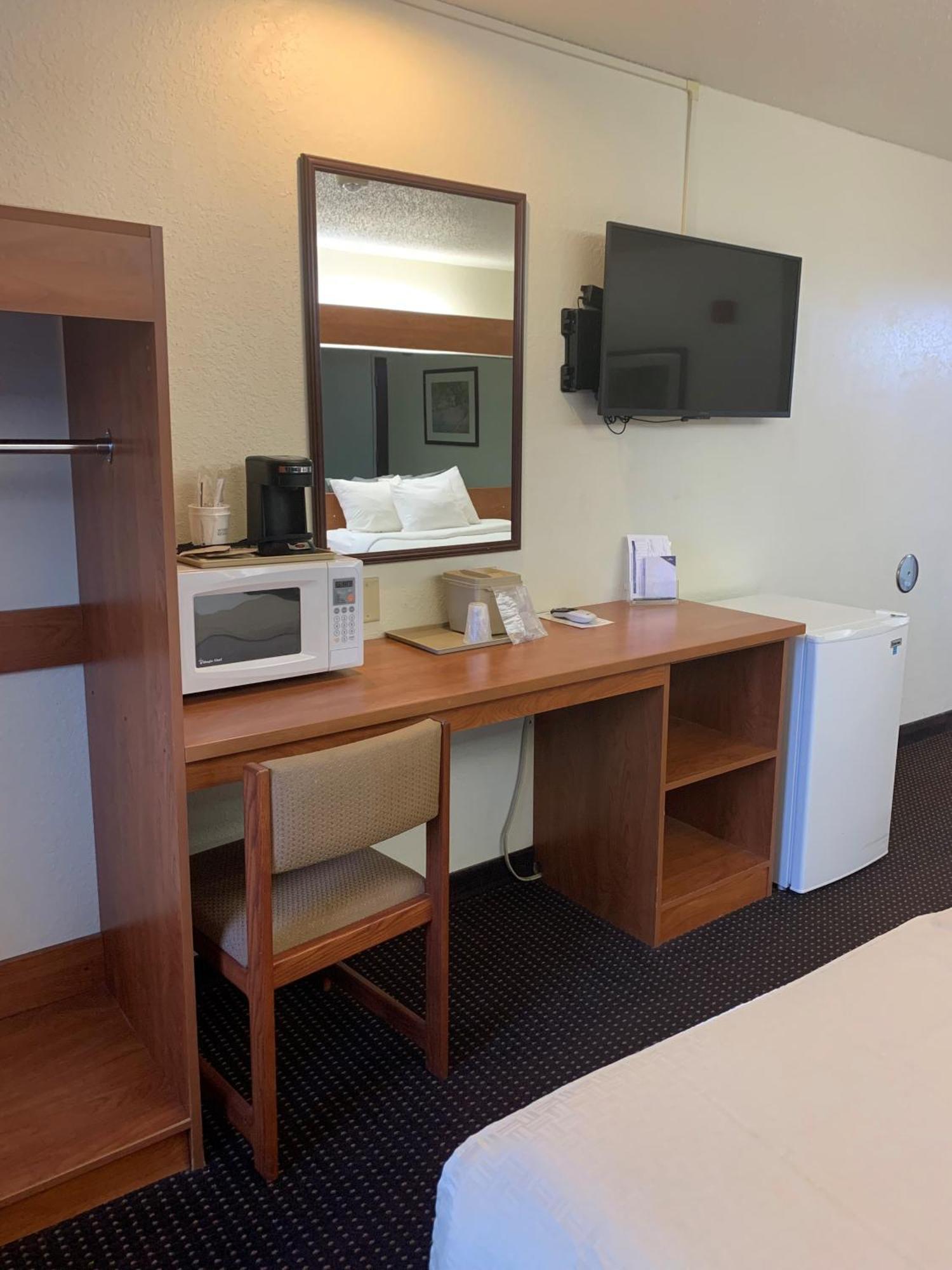 Microtel Inn & Suites By Wyndham Rice Lake Exteriér fotografie